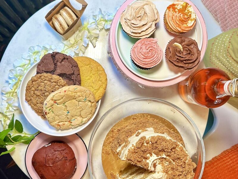 Check out the best vegan bakery in NYC, Fragile Flour. For more vegan dining and vegan desserts in NYC visit www.vegansbaby.com
