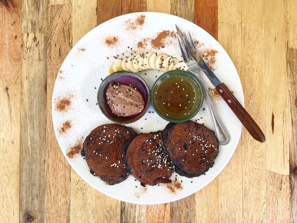 Your guide to where to eat vegan food in Chiang Mai, Thailand. For more vegan guides, visit www.vegansbaby.com/vegansbaby2018