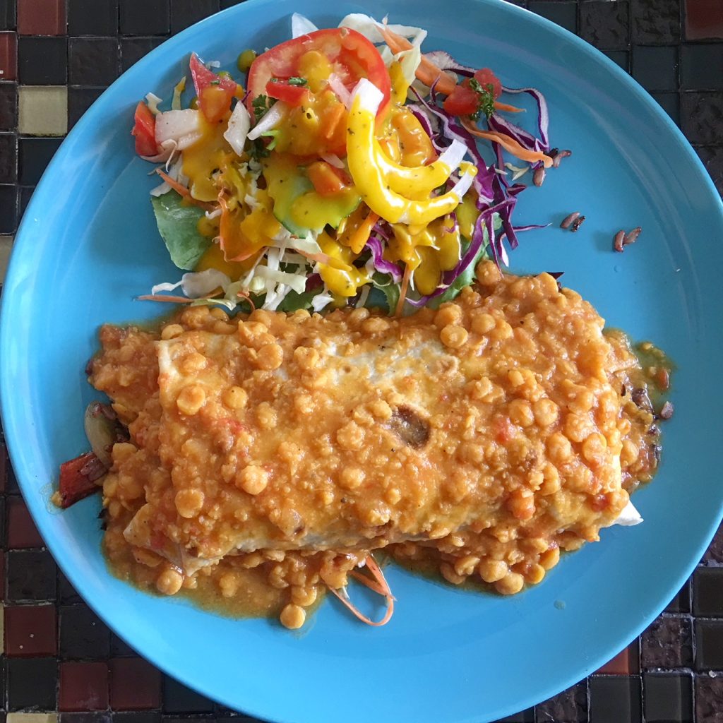 Your guide to where to eat vegan food in Chiang Mai, Thailand. For more vegan guides, visit www.vegansbaby.com/vegansbaby2018