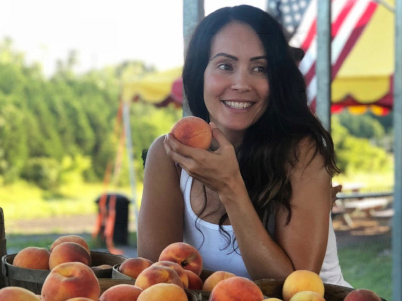 Vegan meal prep, personal training and more vegan services in Las Vegas are offered by Roxanne Lavin. For more vegan meal prep in Las Vegas, visit www.vegansbaby.com