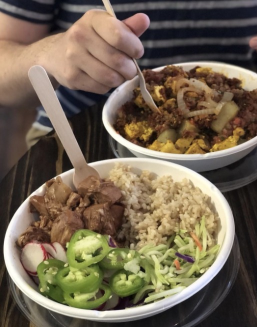 Looking for vegan options in Bakersfield, California? Here's a guide to vegan and vegan-friendly restaurants in Bakersfield, California. For more vegan dining around the world, visit www.vegansbaby.com/vegansbaby2018