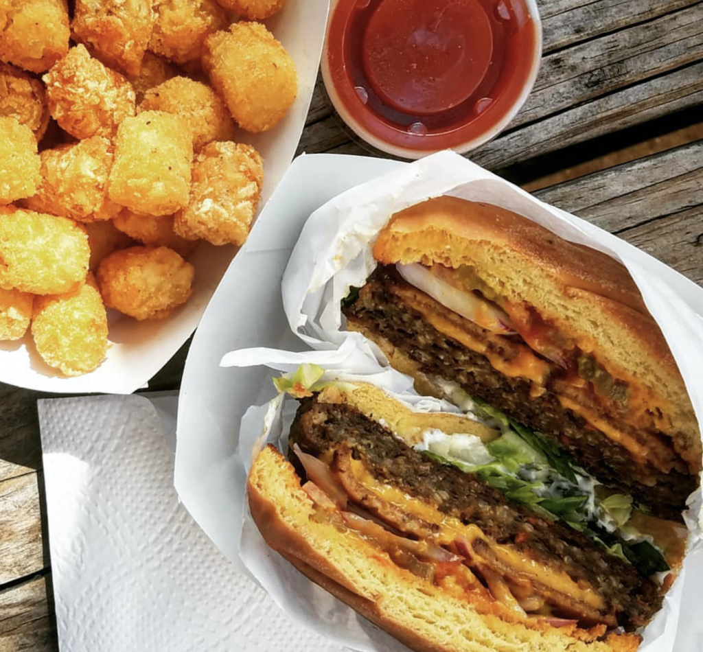 Austin is a vegan-friendly city. This guide to vegan restaurants, food trucks and vegan-friendly establishments is all you need to eat the best vegan food in Austin. For more vegan guides around the world visit www.vegansbaby.com